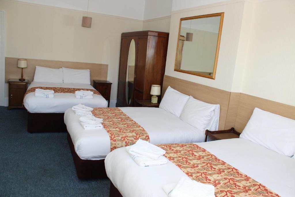 Hotel Capital Bournemouth Room photo